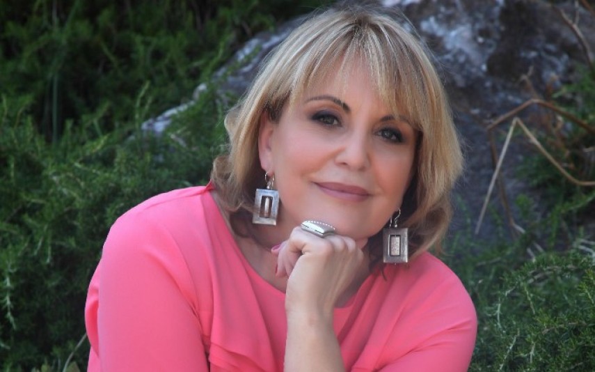 Dina Aguiar: testemunho emotivo para a jornalista da RTP – VOX POP TV / A  Febre da Televisão